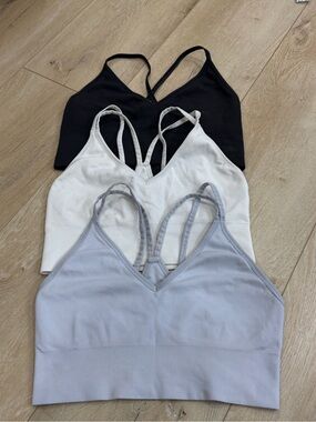 DC Sports bra Trio - Black, White, Light blue